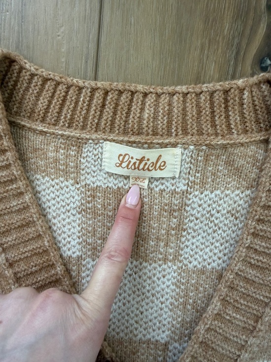 Listicle Cream & Tan Checkerboard Button Cardigan - Picture 2 of 3